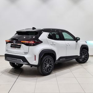 Toyota Yaris Cross Adventure Blanco Perlado