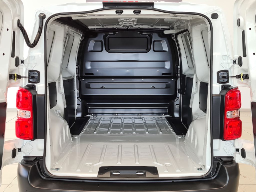 Furgoneta Toyota Proace VAN 2021 L1 GX en Ourense
