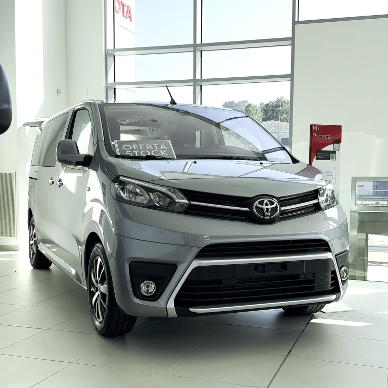 Toyota Proace Verso Family monovolumen 8 plazas en Ourense