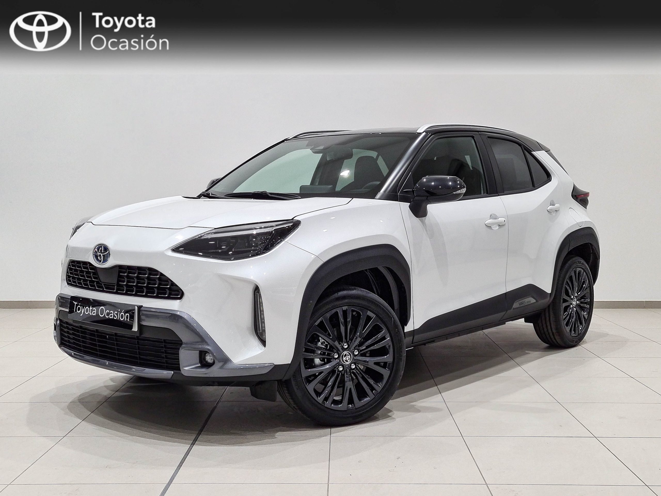Yaris-Cross-Adventure-Plus-Blanco-Perla-Bitono-9978MHN-1