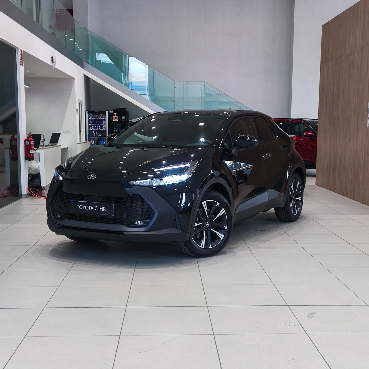 Toyota CHR 2026 Advance Plug - in Hybrid 220 8571x0332-1-m-c-hr-advance-plujpg